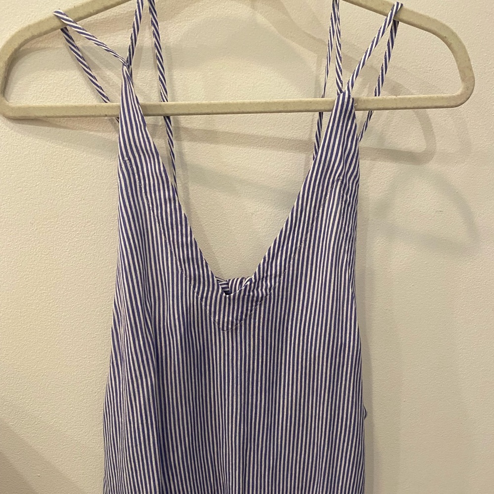 Lulu’s Adrift Top Size Small Blue and White Tank
